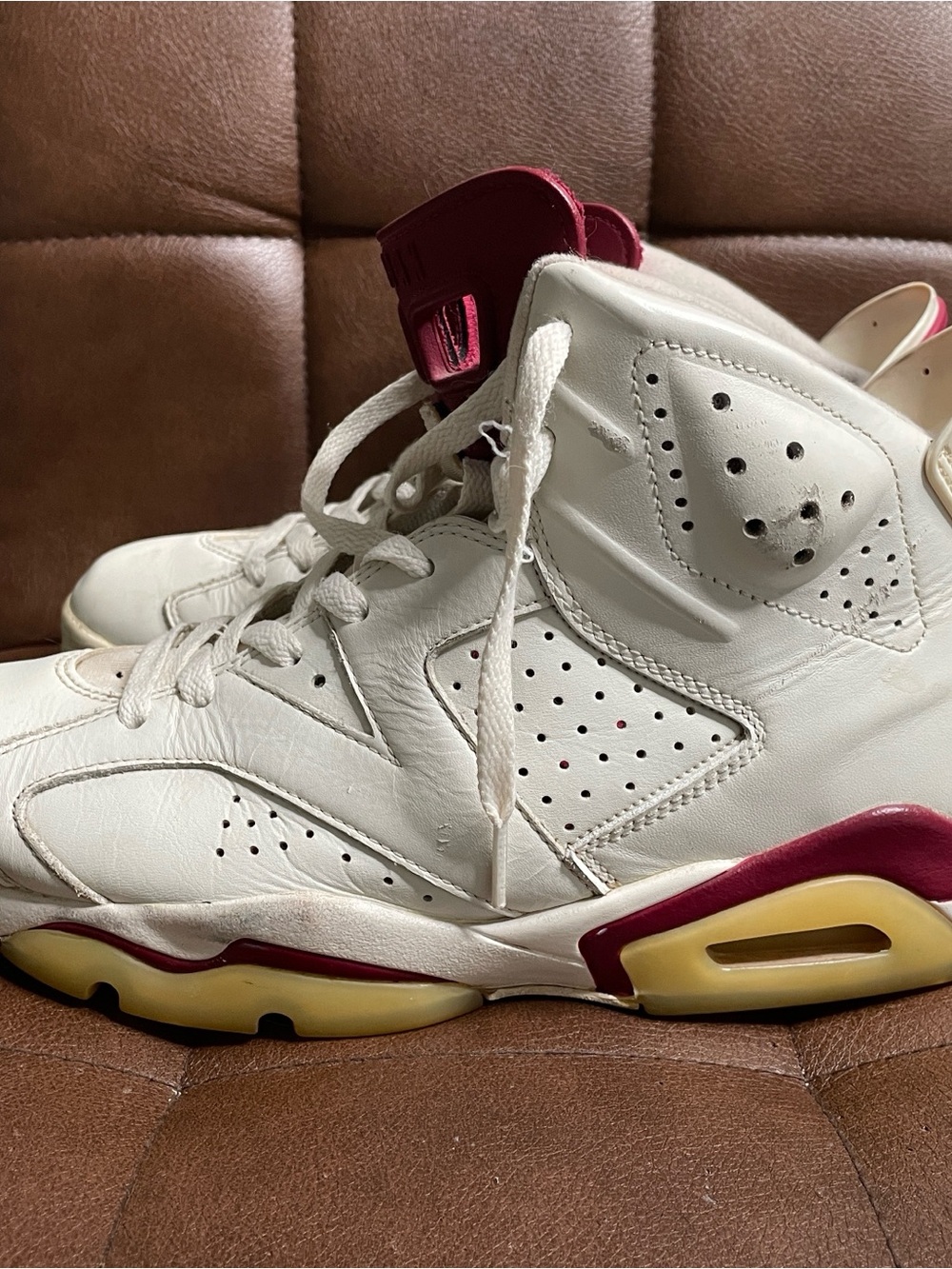 Air Jordan 6 Maroon Mens Size 8.5